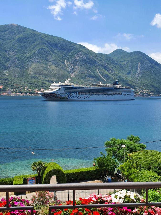 La Grande Apartments Kotor Luaran gambar