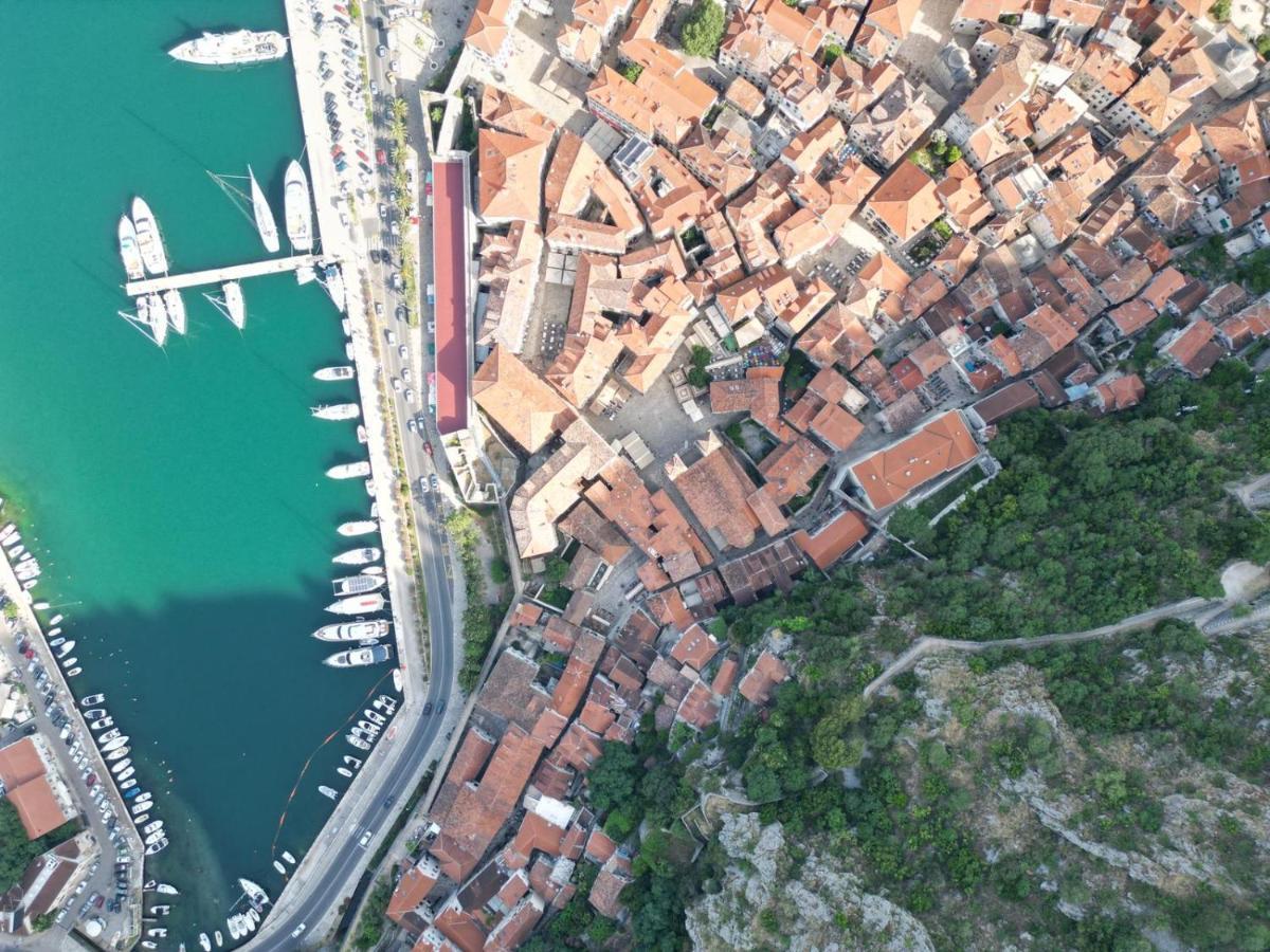 La Grande Apartments Kotor Luaran gambar